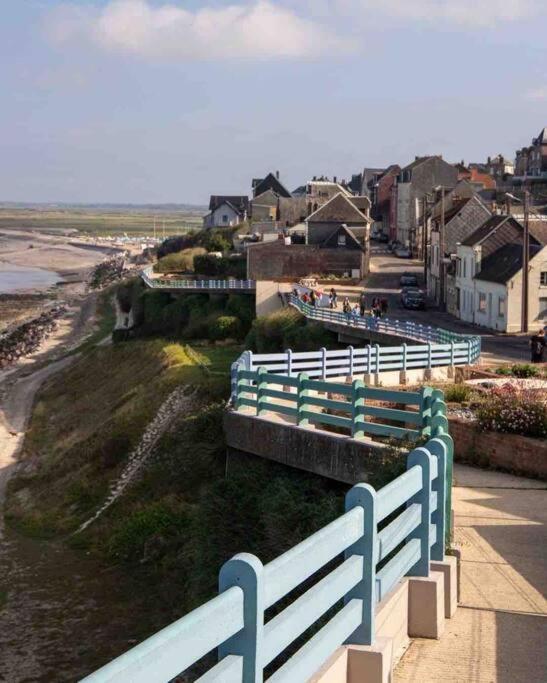 Pleine Face Mer Et Plage Ault Exterior foto